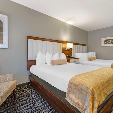 Best Western On The Avenue Buffalo Exterior photo