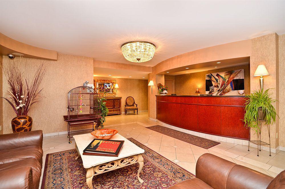 Best Western On The Avenue Buffalo Interior photo
